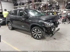 3VVWX7B28NM085110 2022 VOLKSWAGEN TAOS