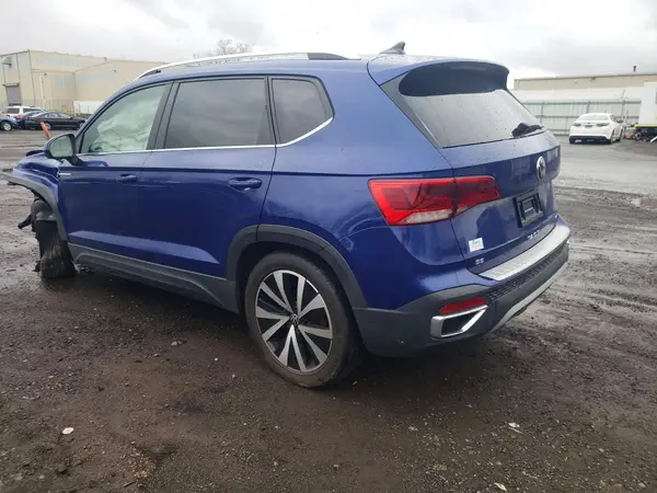 3VVWX7B29NM042069 2022 VOLKSWAGEN TAOS - Image 2