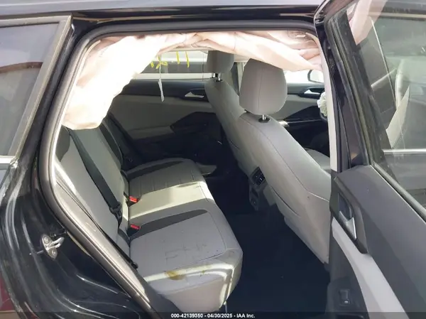 3VVWX7B29NM066758 2022 VOLKSWAGEN TAOS - Image 8