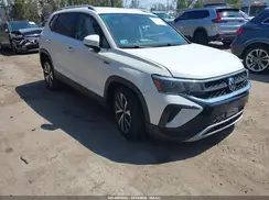 3VVWX7B2XNM033414 2022 VOLKSWAGEN TAOS