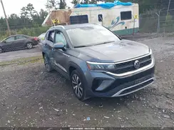 3VVWX7B2XNM043098 2022 VOLKSWAGEN TAOS