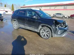 3VVYX7B24NM024930 2022 VOLKSWAGEN TAOS