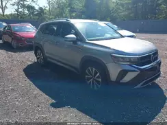 3VVYX7B24NM032221 2022 VOLKSWAGEN TAOS