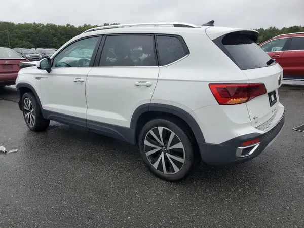 3VVYX7B25PM318937 2023 VOLKSWAGEN TAOS - Image 2
