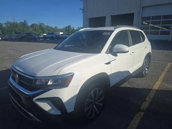 3VVYX7B29PM332615 2023 VOLKSWAGEN TAOS - Image 1