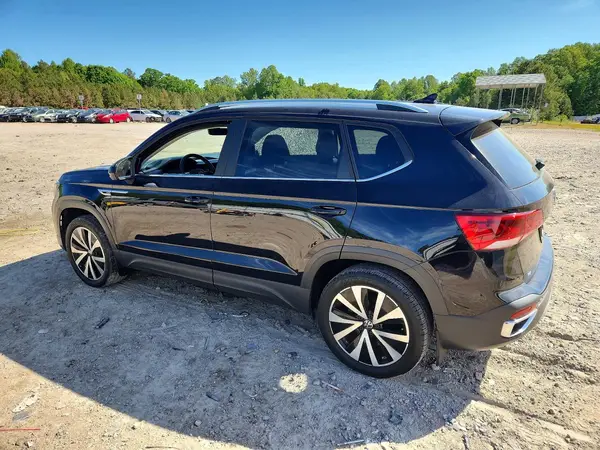 3VVYX7B2XPM350282 2023 VOLKSWAGEN TAOS - Image 2