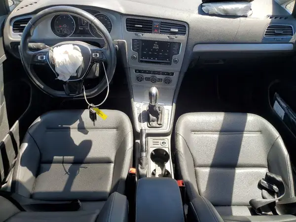 3VW017AU0HM529087 2017 VOLKSWAGEN GOLF - Image 8