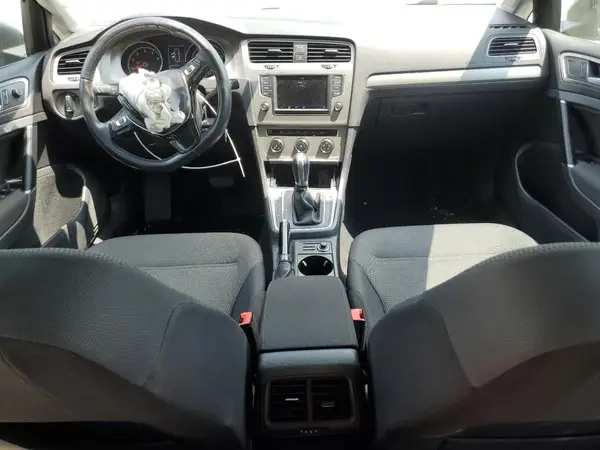 3VW017AU0HM541367 2017 VOLKSWAGEN GOLF - Image 8