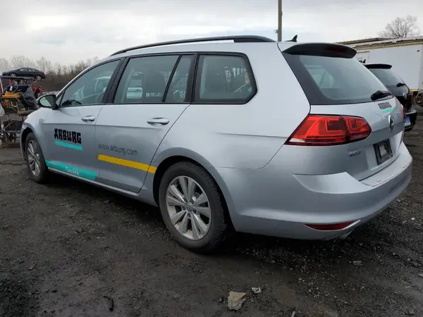 3VW017AU1HM540373 2017 VOLKSWAGEN GOLF - Image 2