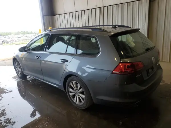 3VW017AU5HM513144 2017 VOLKSWAGEN GOLF - Image 2