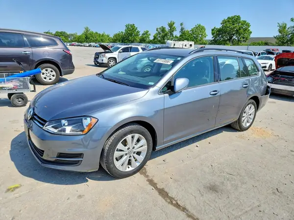 3VW017AU8HM507676 2017 VOLKSWAGEN GOLF - Image 1