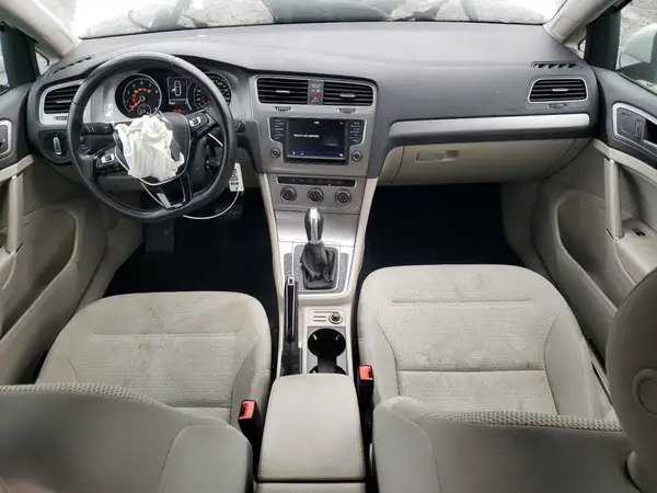3VW017AU8HM518581 2017 VOLKSWAGEN GOLF - Image 8