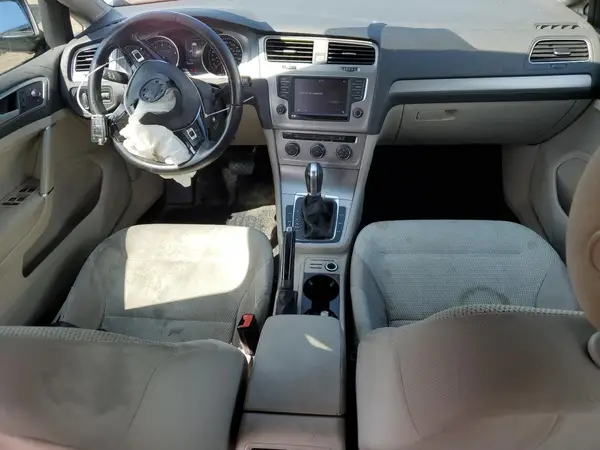 3VW017AU8HM540774 2017 VOLKSWAGEN GOLF - Image 8