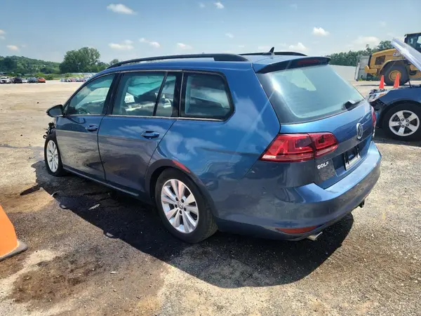 3VW017AUXHM524835 2017 VOLKSWAGEN GOLF - Image 2