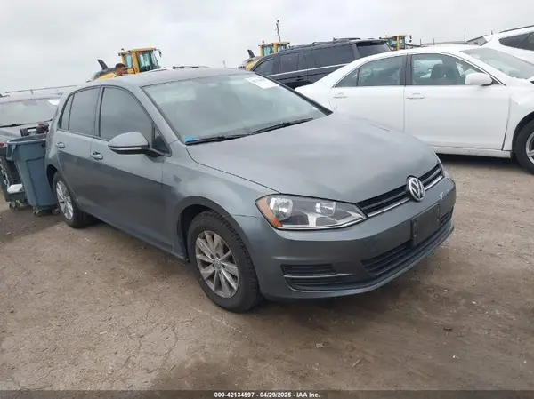 3VW117AU1HM073007 2017 VOLKSWAGEN GOLF - Image 1