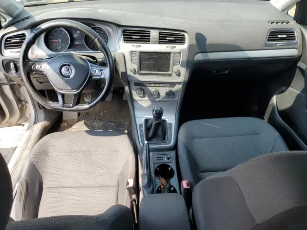 3VW117AU2GM036613 2016 VOLKSWAGEN GOLF - Image 8