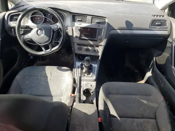 3VW117AU2HM053381 2017 VOLKSWAGEN GOLF - Image 8