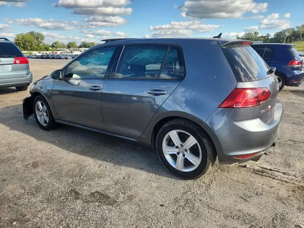 3VW117AU2HM070441 2017 VOLKSWAGEN GOLF - Image 2
