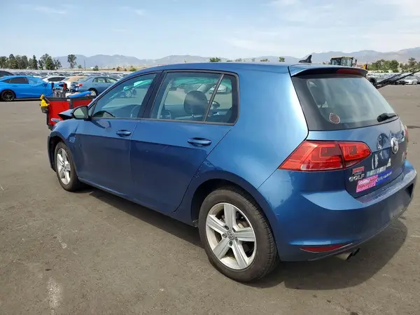 3VW117AU2HM074618 2017 VOLKSWAGEN GOLF - Image 2