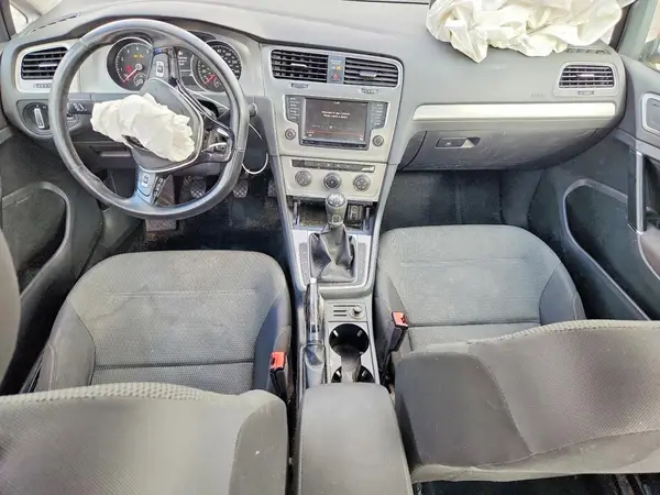 3VW117AU3GM060189 2016 VOLKSWAGEN GOLF - Image 8