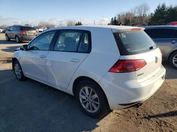 3VW117AU3HM005565 2017 VOLKSWAGEN GOLF - Image 2