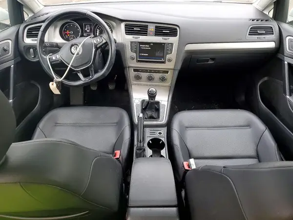 3VW117AU3HM031146 2017 VOLKSWAGEN GOLF - Image 8