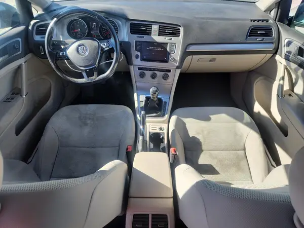 3VW117AU4HM033052 2017 VOLKSWAGEN GOLF - Image 8