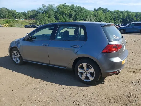 3VW117AU5HM040110 2017 VOLKSWAGEN GOLF - Image 2
