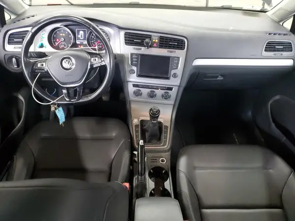3VW117AU5HM070868 2017 VOLKSWAGEN GOLF - Image 8