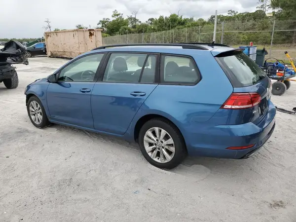 3VW117AU7JM753841 2018 VOLKSWAGEN GOLF - Image 2