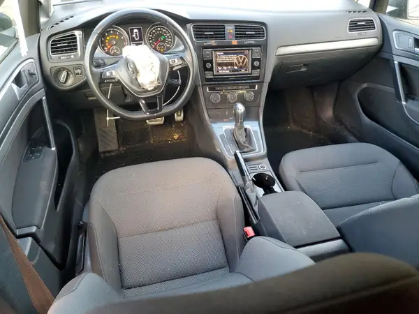 3VW117AU7JM767674 2018 VOLKSWAGEN GOLF - Image 8