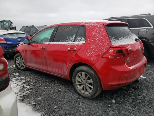 3VW117AU8HM009255 2017 VOLKSWAGEN GOLF - Image 2