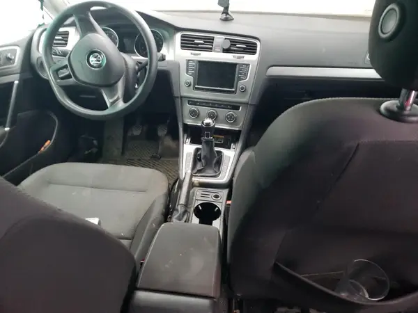 3VW117AU8HM009255 2017 VOLKSWAGEN GOLF - Image 8