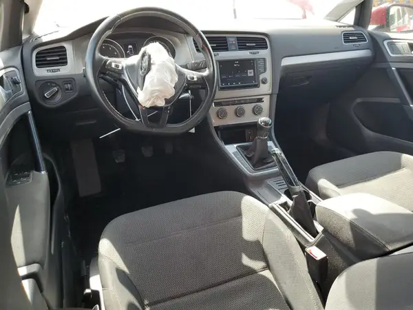 3VW117AU9HM031202 2017 VOLKSWAGEN GOLF - Image 8