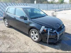3VW117AUXHM059512 2017 VOLKSWAGEN GOLF