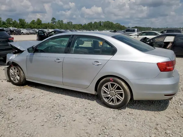 3VW167AJ0GM274533 2016 VOLKSWAGEN JETTA - Image 2