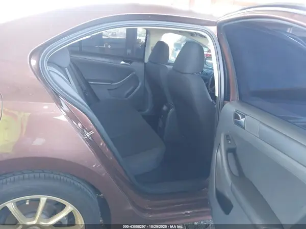 3VW167AJ0GM340191 2016 VOLKSWAGEN JETTA - Image 8