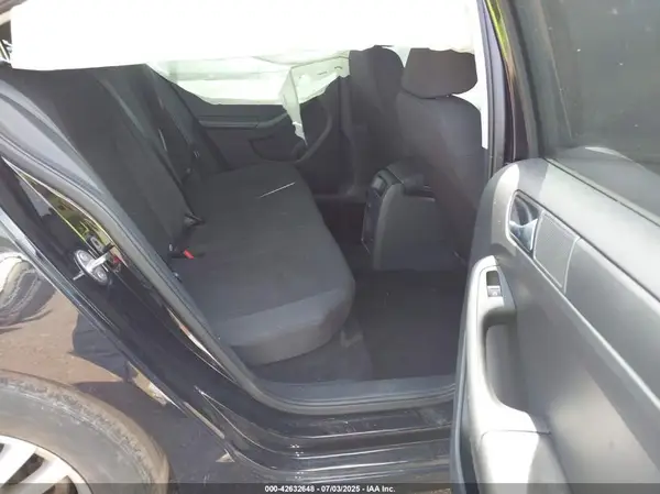 3VW167AJ0GM368752 2016 VOLKSWAGEN JETTA - Image 8
