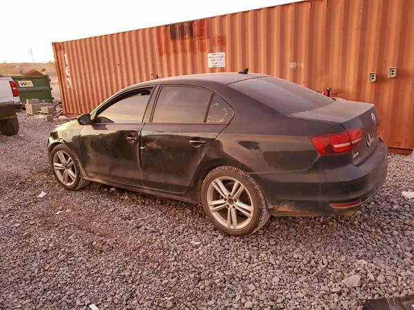 3VW167AJ0GM386491 2016 VOLKSWAGEN JETTA - Image 2