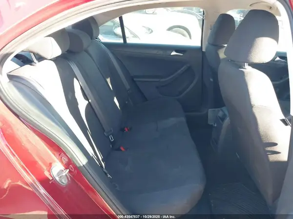 3VW167AJ0GM419795 2016 VOLKSWAGEN JETTA - Image 8