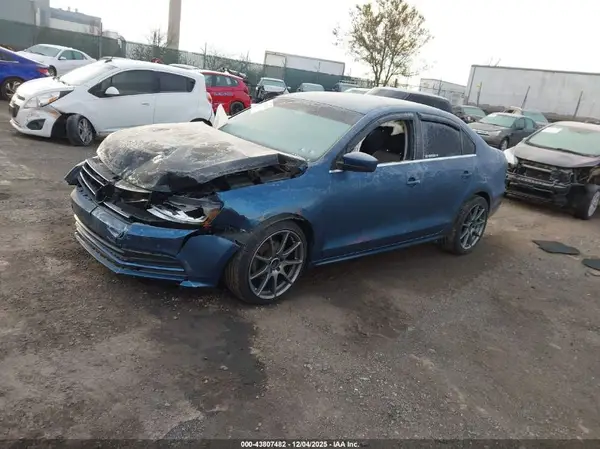 3VW167AJ0HM218691 2017 VOLKSWAGEN JETTA - Image 2