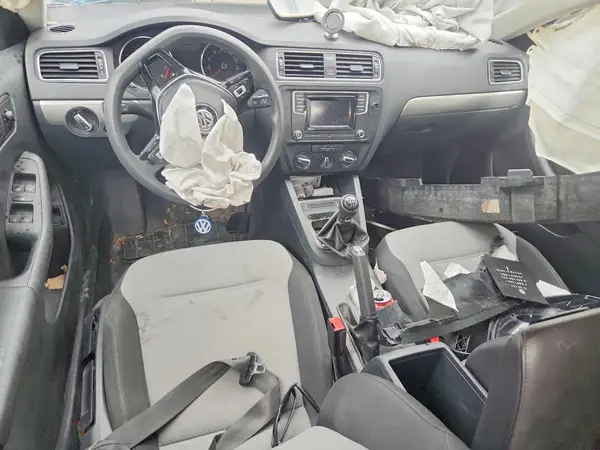3VW167AJ0HM224443 2017 VOLKSWAGEN JETTA - Image 8