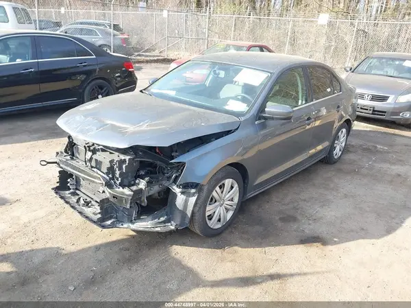 3VW167AJ0HM281385 2017 VOLKSWAGEN JETTA - Image 2