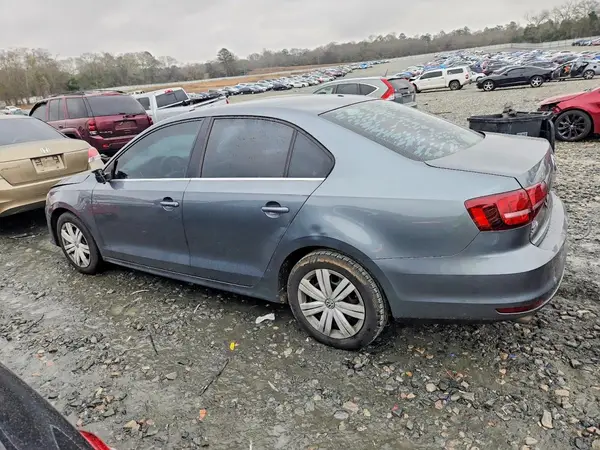 3VW167AJ0HM371328 2017 VOLKSWAGEN JETTA - Image 2