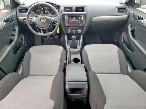 3VW167AJ0HM396147 2017 VOLKSWAGEN JETTA - Image 8