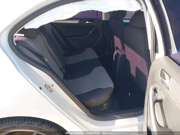 3VW167AJ0HM405252 2017 VOLKSWAGEN JETTA - Image 8