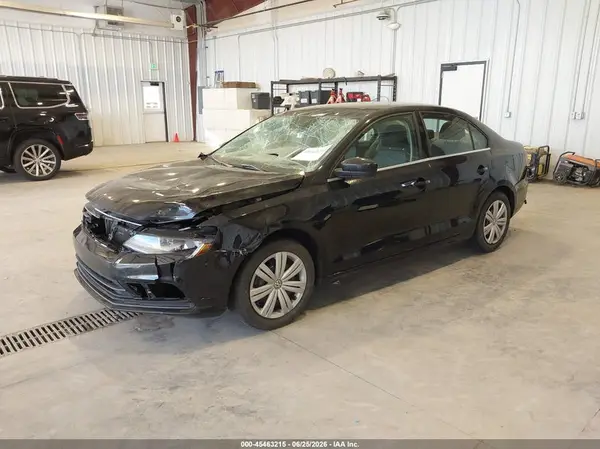 3VW167AJ0HM408491 2017 VOLKSWAGEN JETTA - Image 2