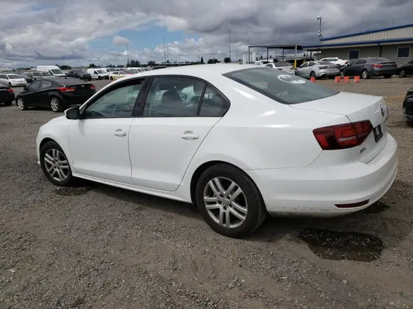 3VW167AJ0JM228787 2018 VOLKSWAGEN JETTA - Image 2