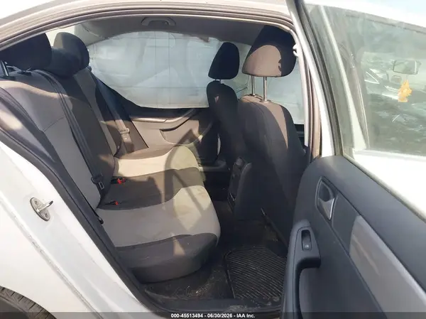 3VW167AJ1HM230431 2017 VOLKSWAGEN JETTA - Image 8