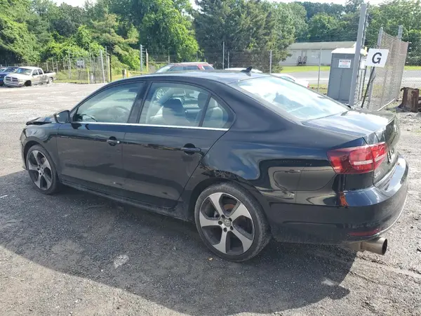 3VW167AJ1HM341786 2017 VOLKSWAGEN JETTA - Image 2